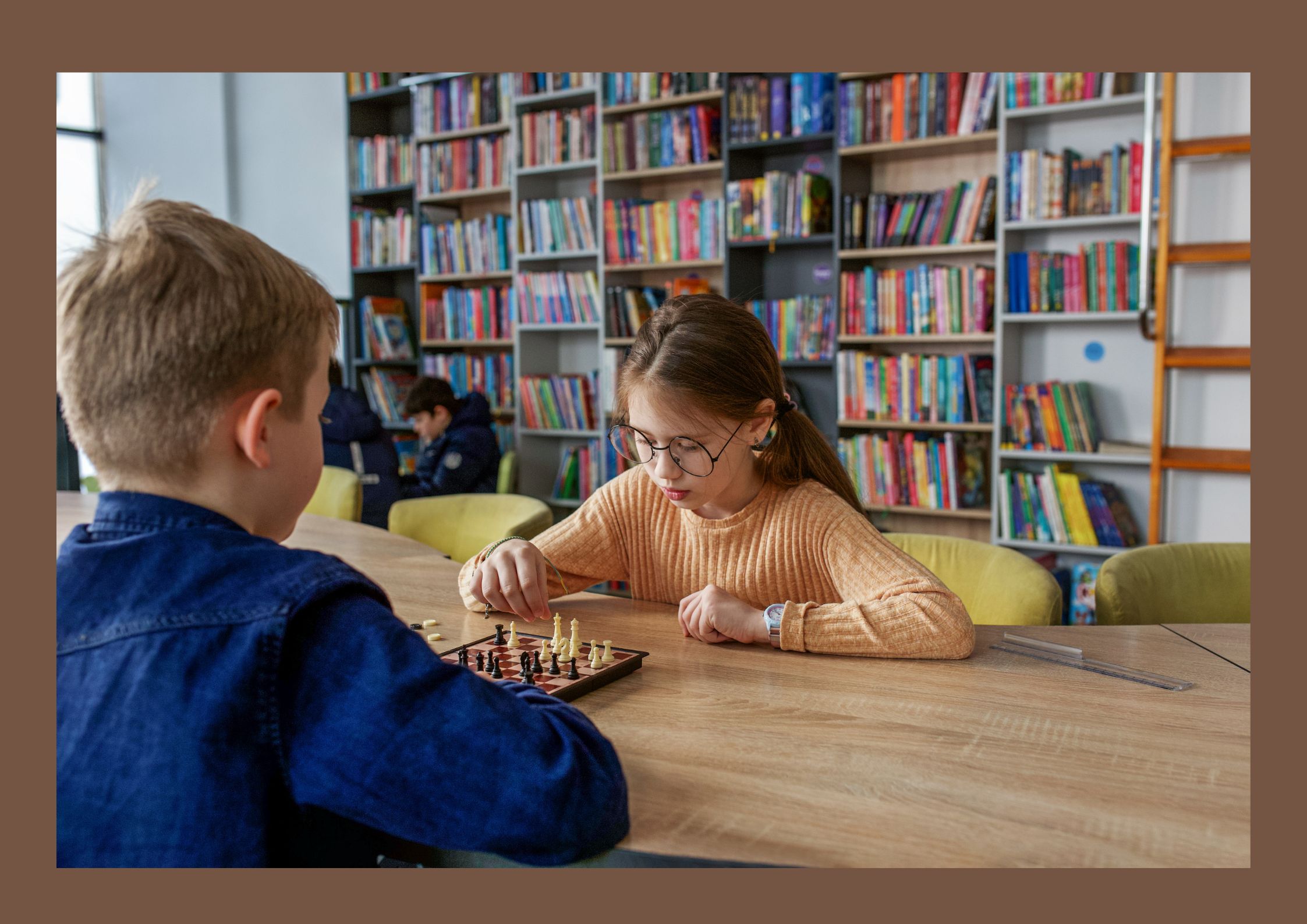 Odkrywamy bibliotekę – książki, gry i zabawy